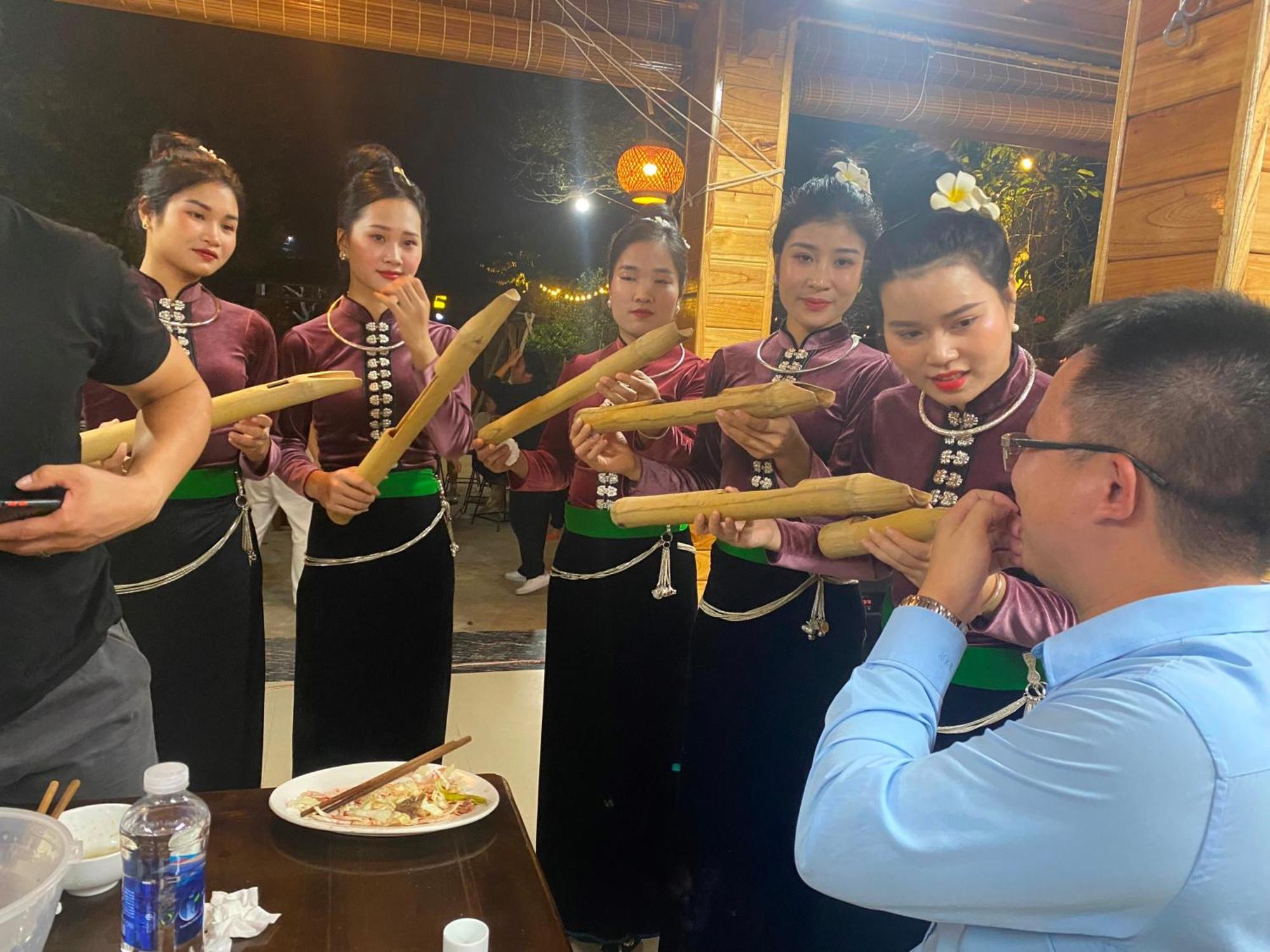Nam Thia Homestay Yen Bai Buitenkant foto